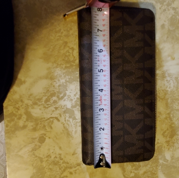 Michael kors wallet - Picture 4 of 7